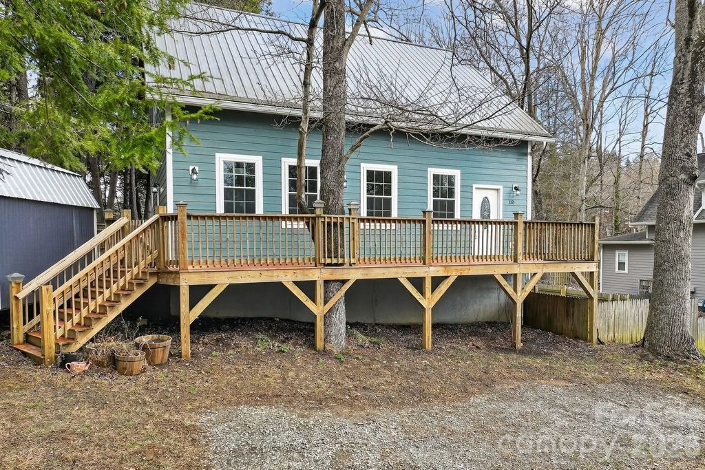 155 N Fork Road, Black Mountain