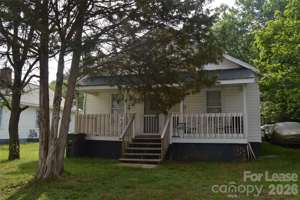 208 Wilson Street B, Statesville