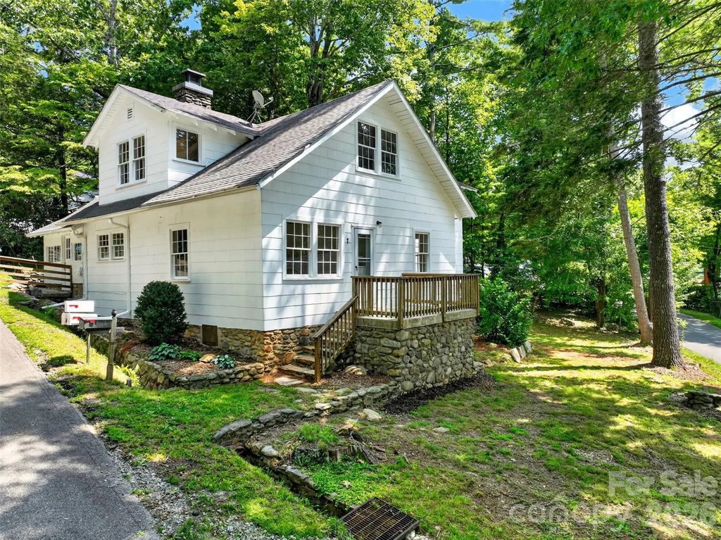 7 Bowers Road, Black Mountain