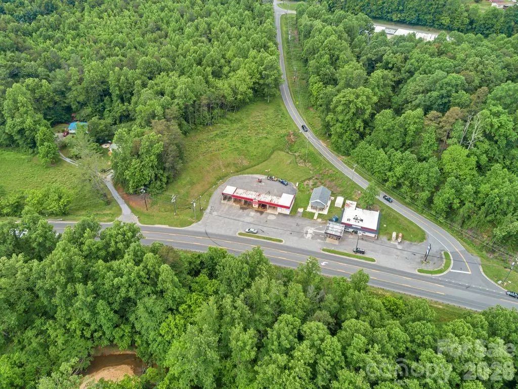 2730 226 Highway S, Marion