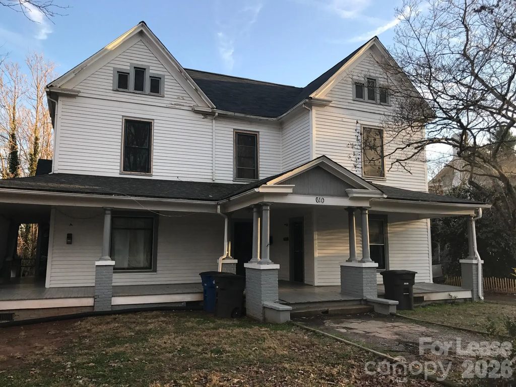 610 Davie Avenue A, Statesville