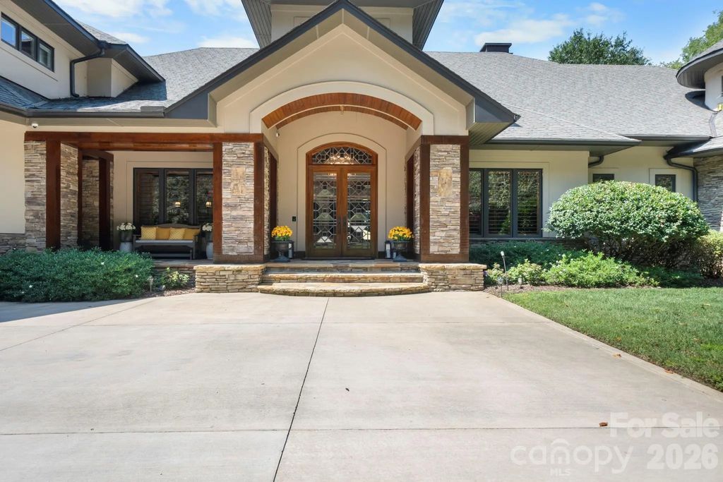 9305 White Ibis Court, Belmont