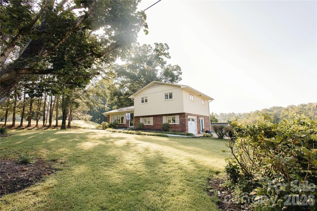 15 Golden Leaf Drive, Marion