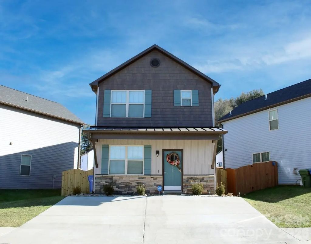 226 Slade Lane, Black Mountain