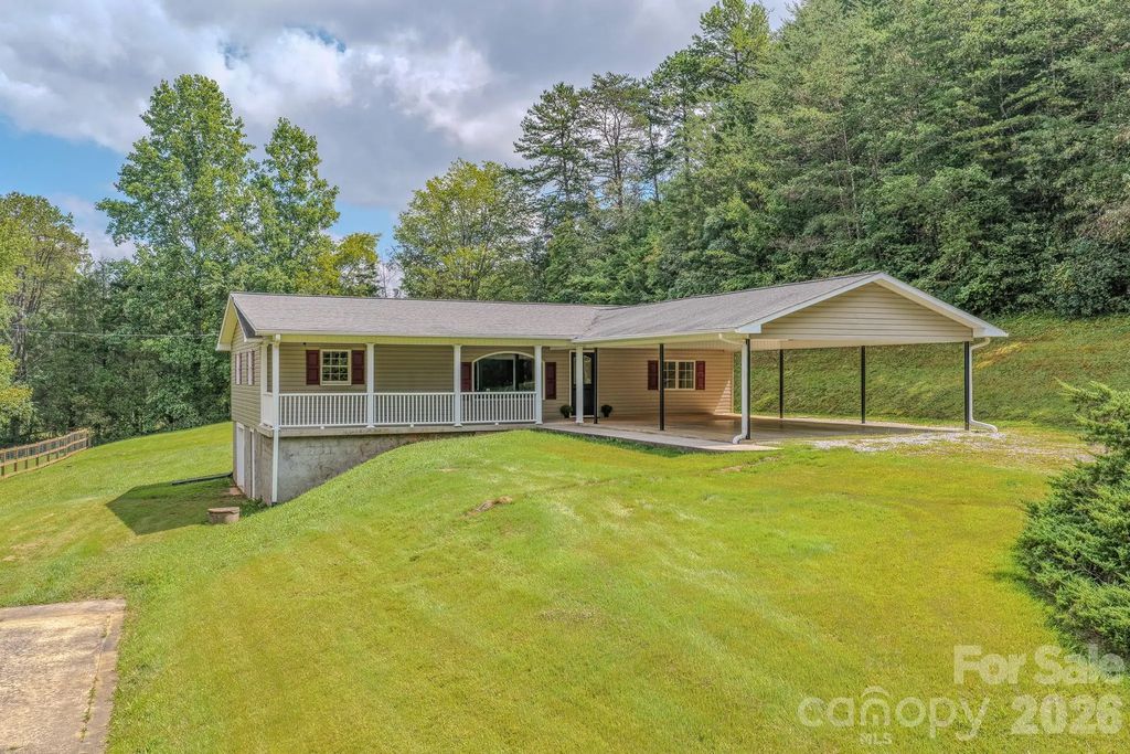 163 Meadowbrook Lane, Marion