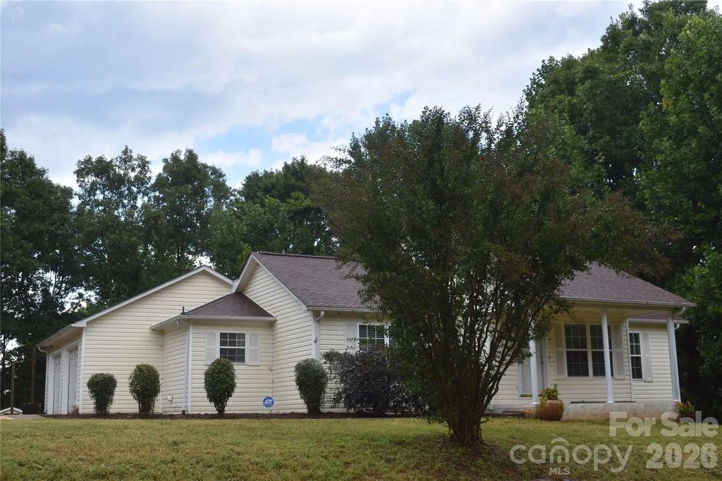 26 Chipmunk Ridge, Marion