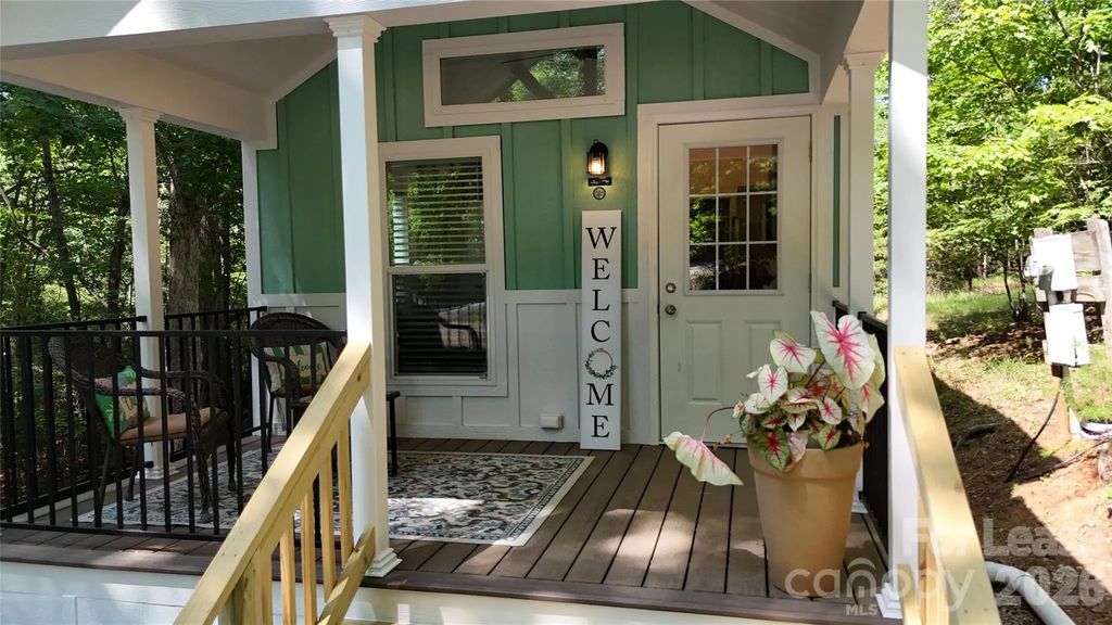 55 Black Bear Drive, Marion