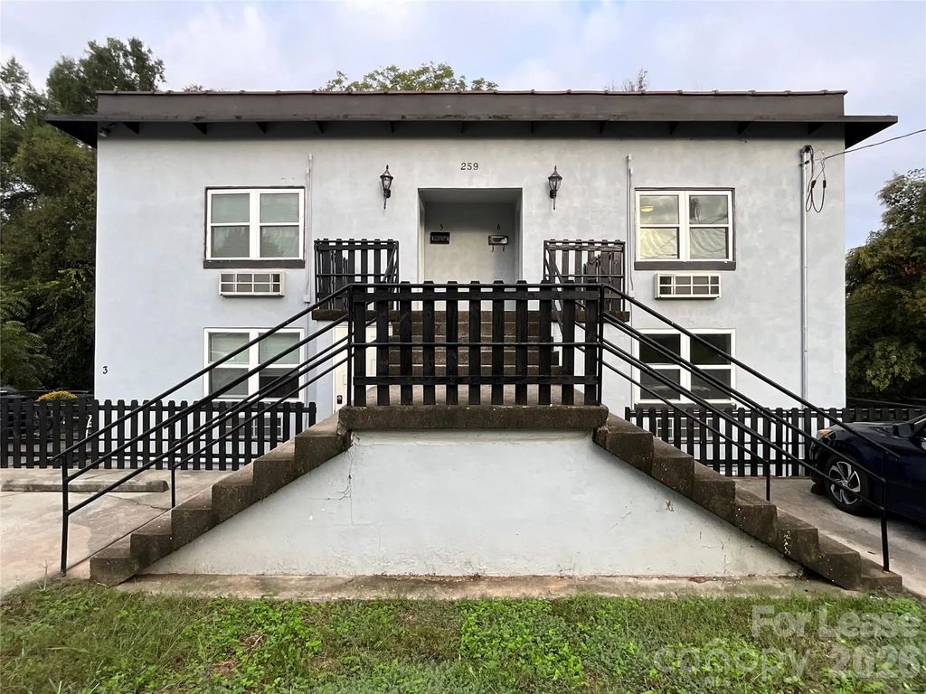 259 Jefferson Court 6, Concord