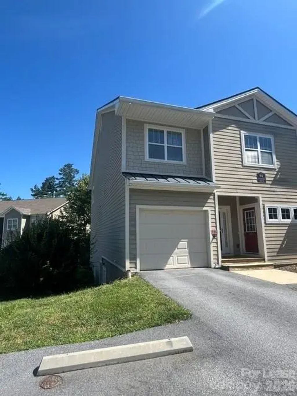 94 Foxden Drive 101, Fletcher