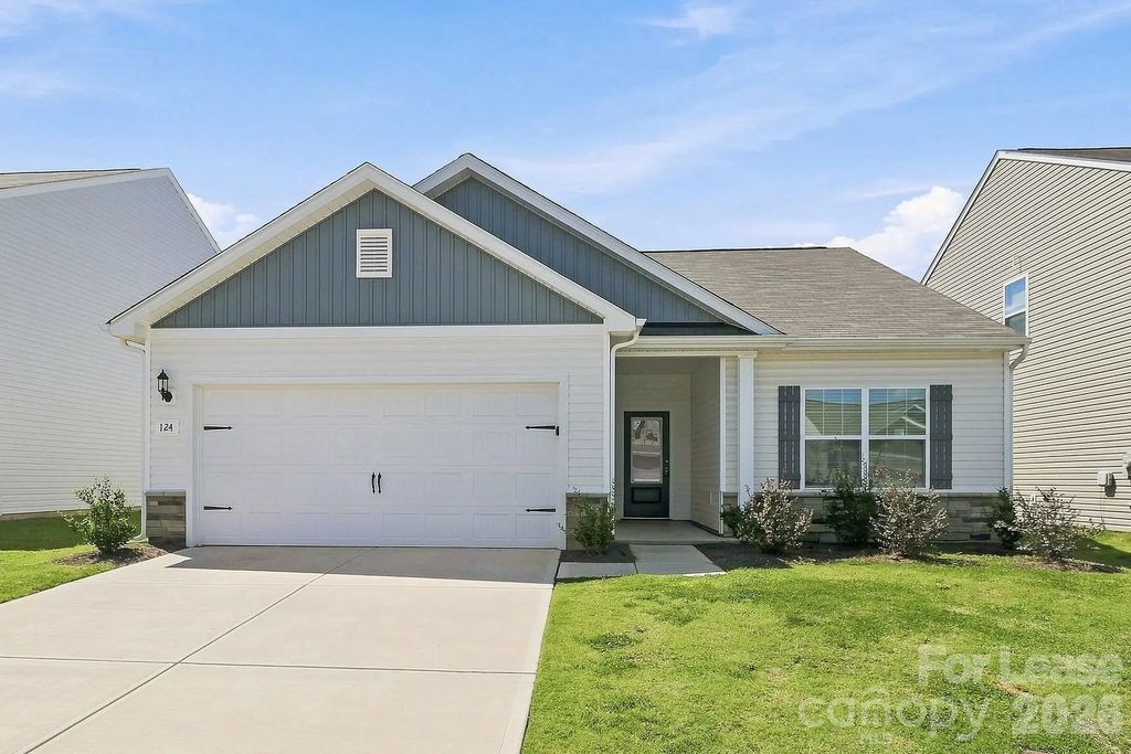 124 Lightning Drive, Shelby