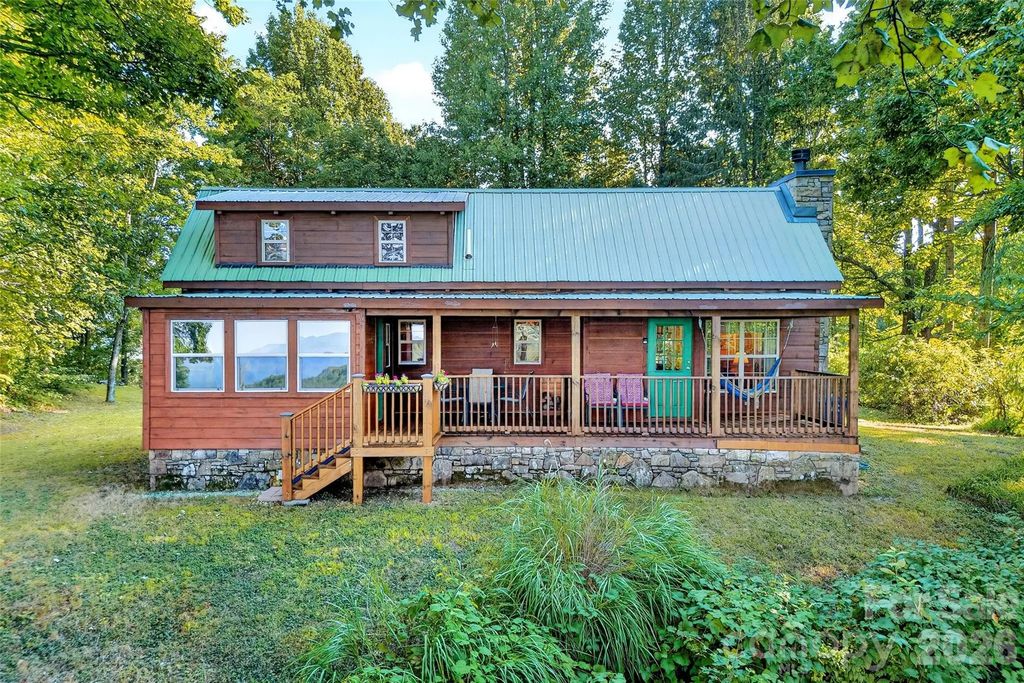 10 Camp Elliott Road, Black Mountain