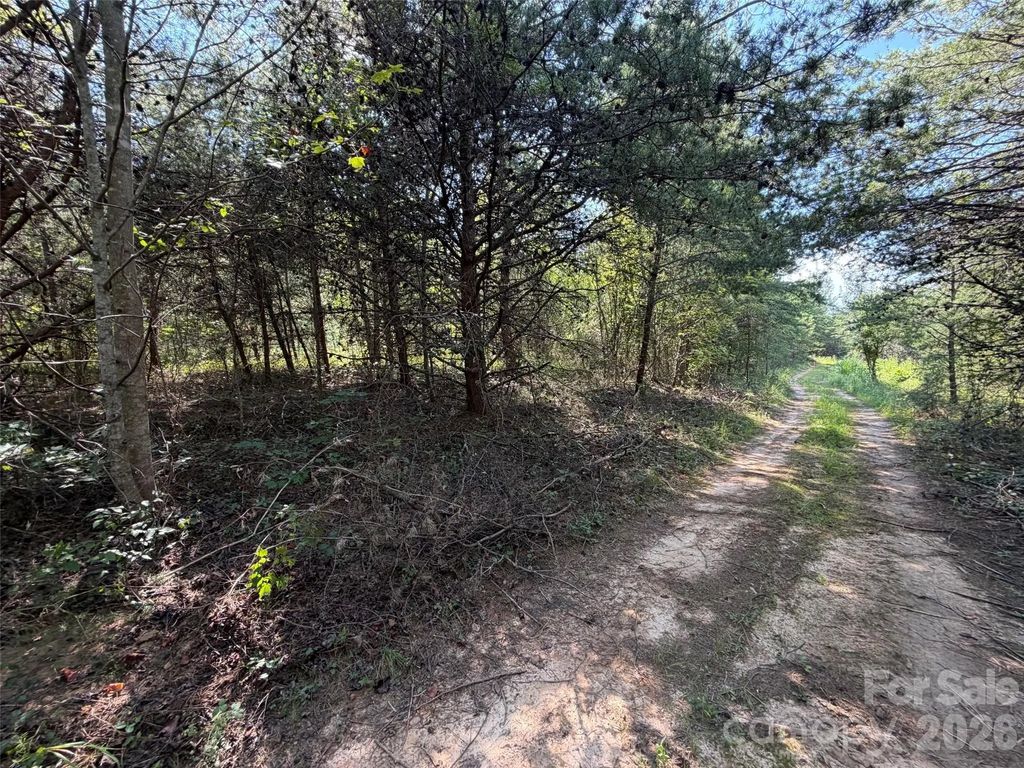 468 Southern Way, Nebo