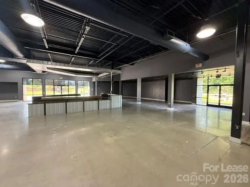 2315 Catawba Valley Boulevard Se 1, Hickory