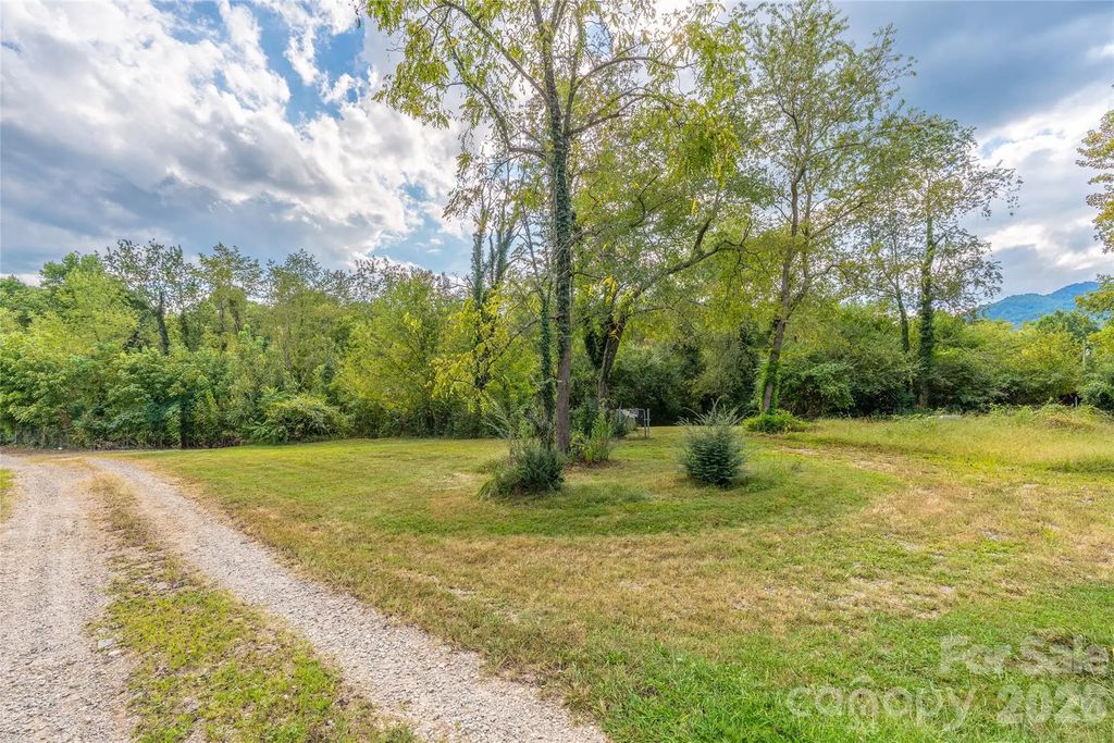 16 Arda Drive, Candler