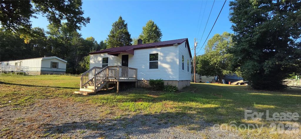918 Mountain Crest Drive, Kings Mountain