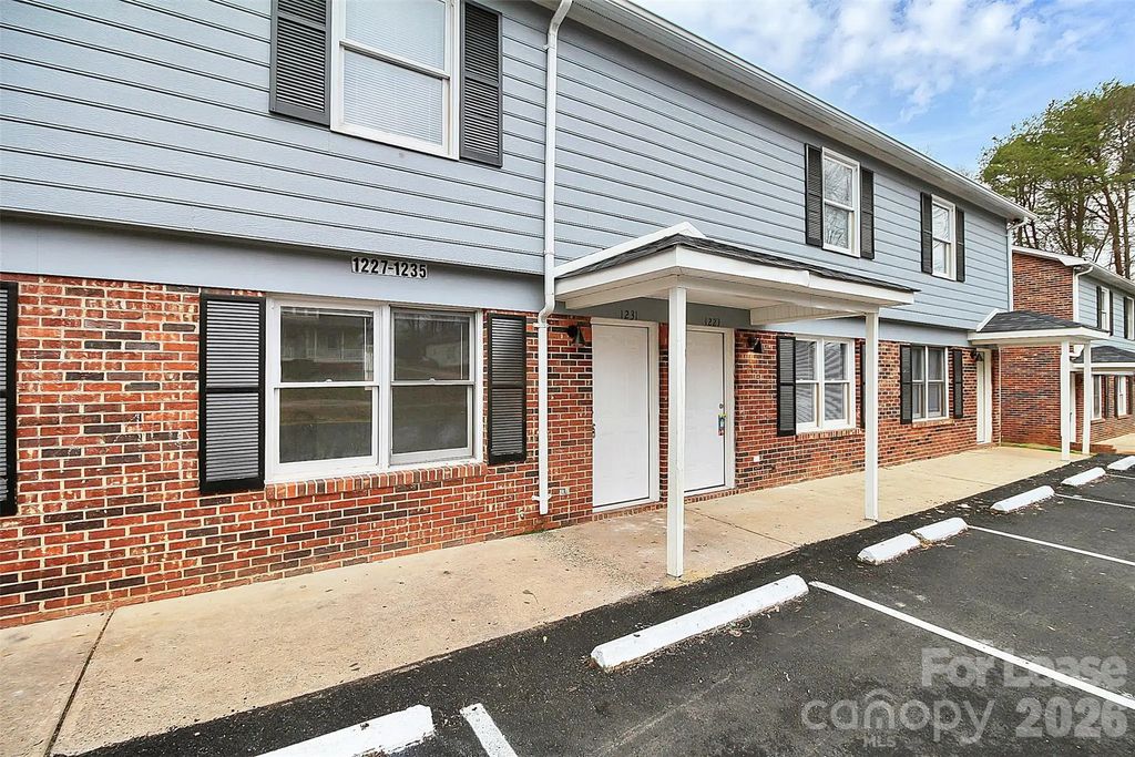 1231 Anderson Street, Gastonia