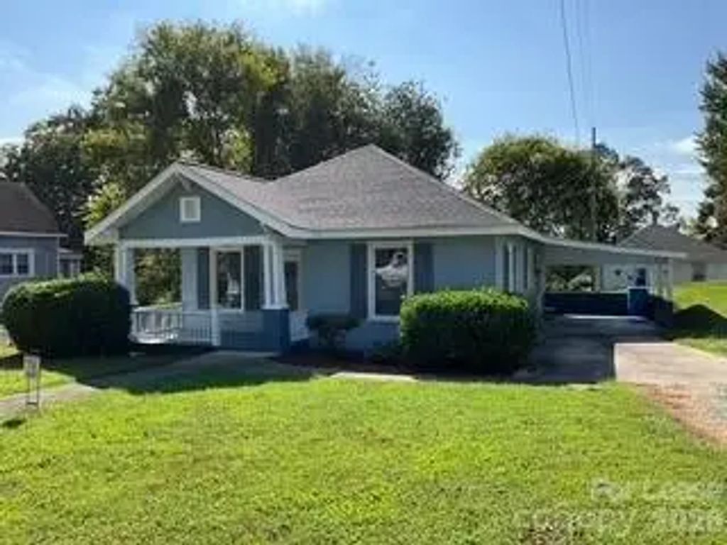 331 N Depot Street, Albemarle