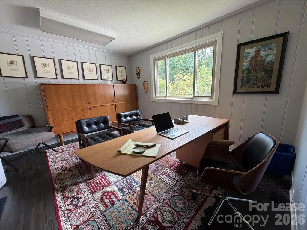 121 London Road, Asheville