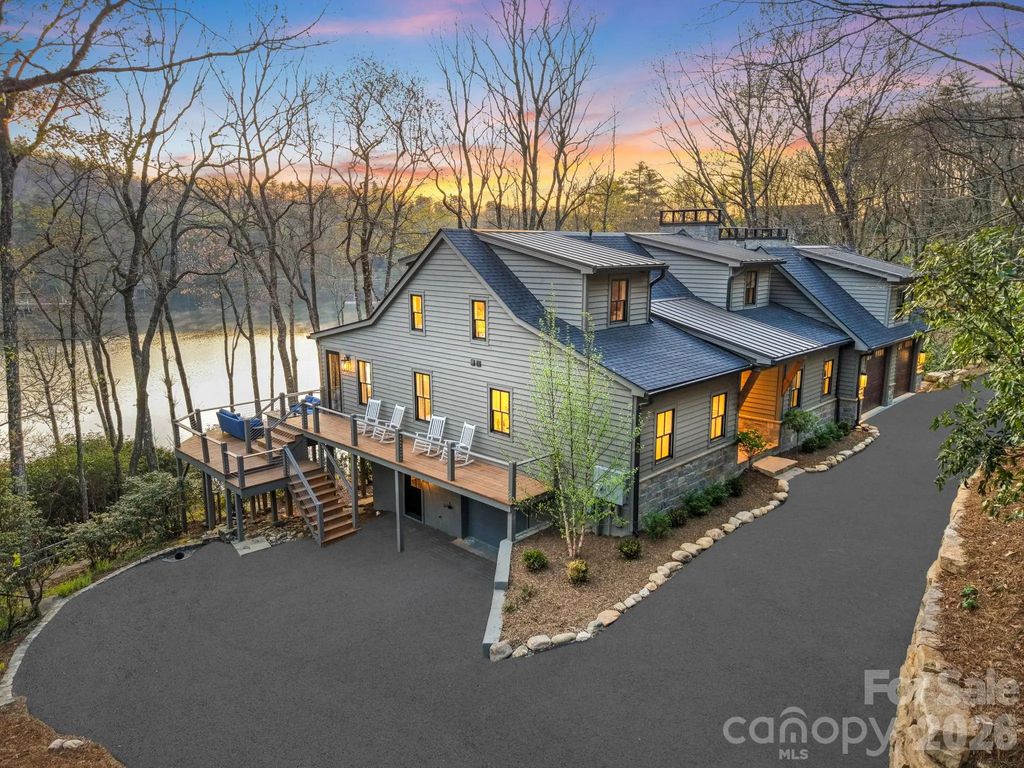 95 Cardinal Trace, Lake Toxaway