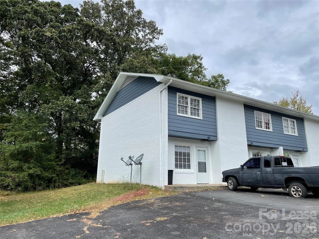 118 Ross Street A4, Morganton
