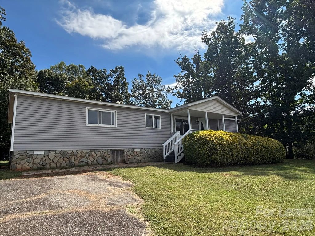 4382 Anderson Mountain Road, Maiden