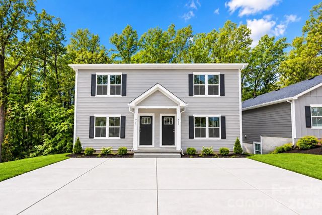 952-954 4th Street Place Se, Hickory
