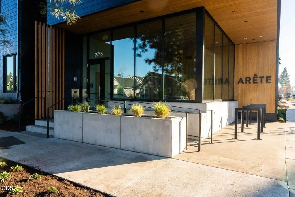 2745 Nw Ordway Avenue 311, Bend