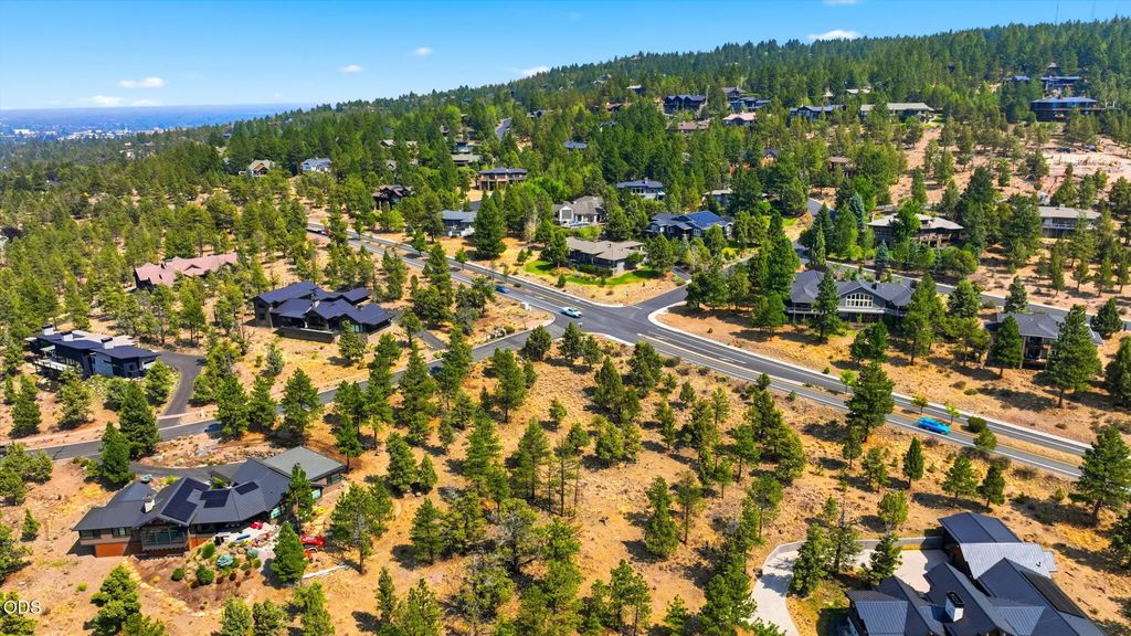 3700 Nw Perspective Drive, Bend