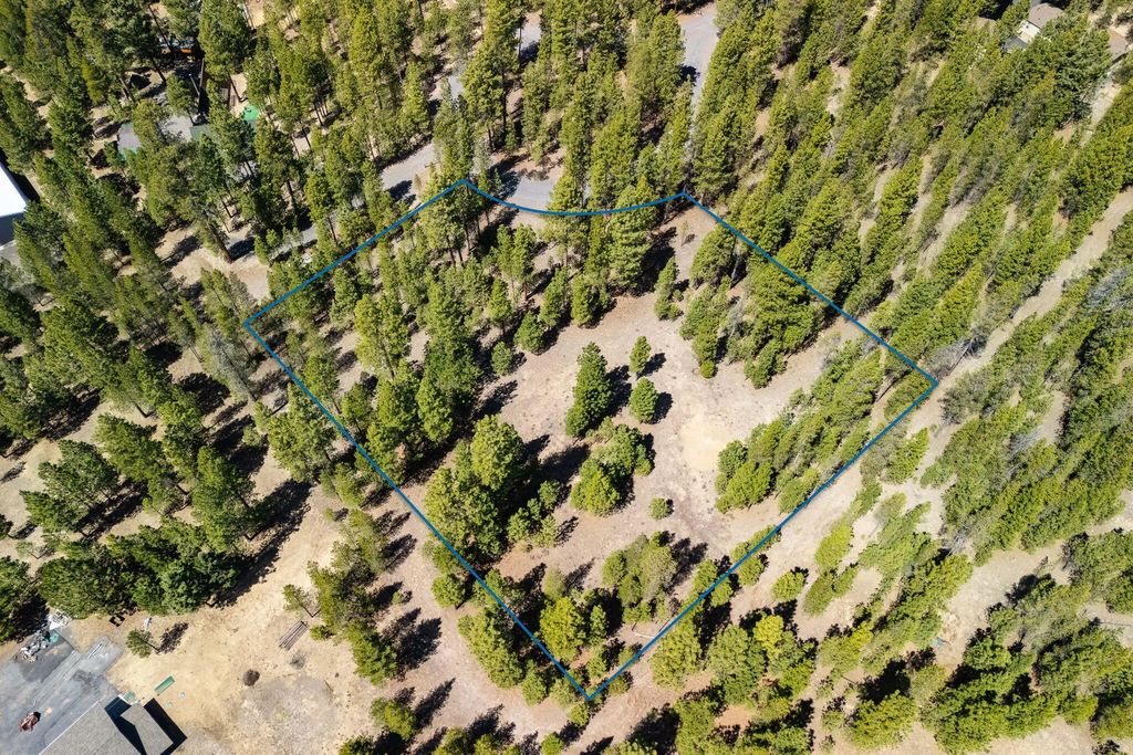 51864 Applewood Way, La Pine