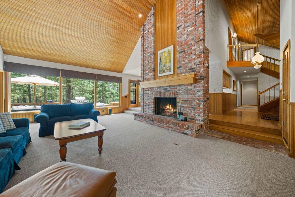 13471 Foin Follette Gm 298, Black Butte Ranch