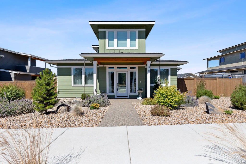 3511 Sw 43rd Street, Redmond