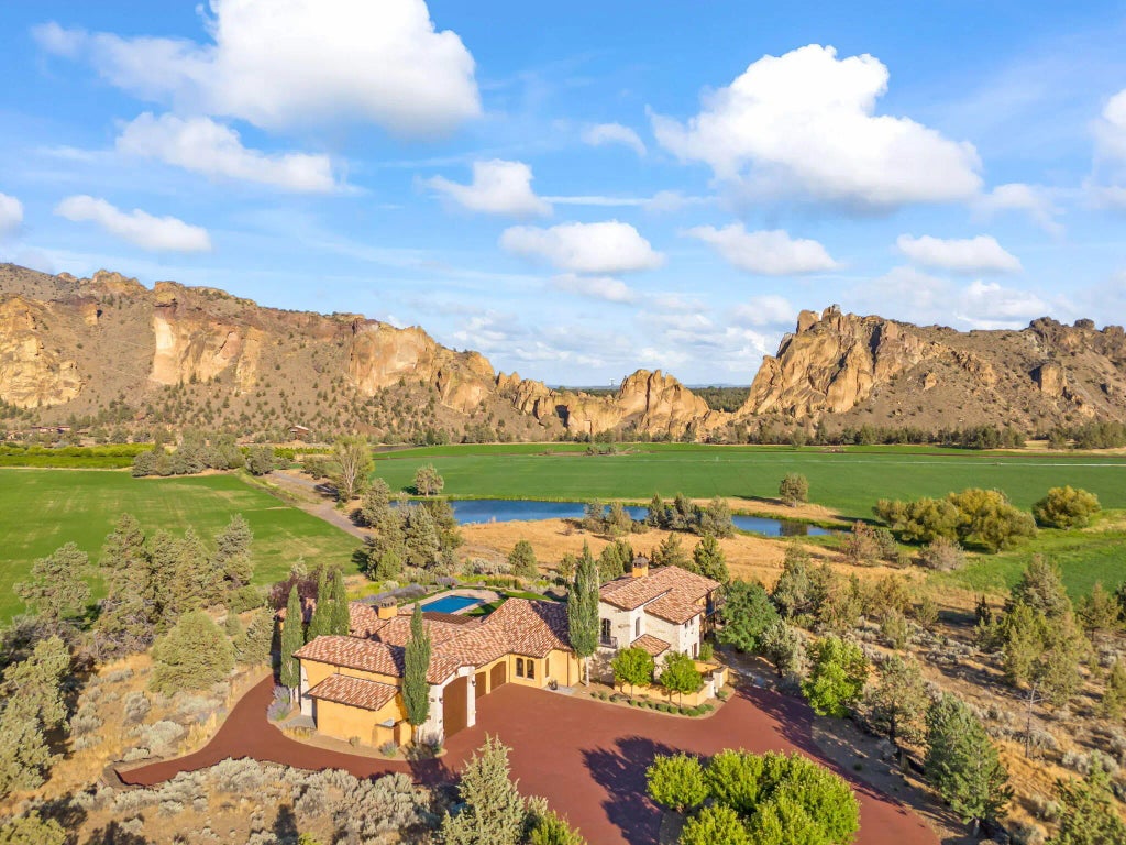 10444 Ne Vineyard Way, Terrebonne