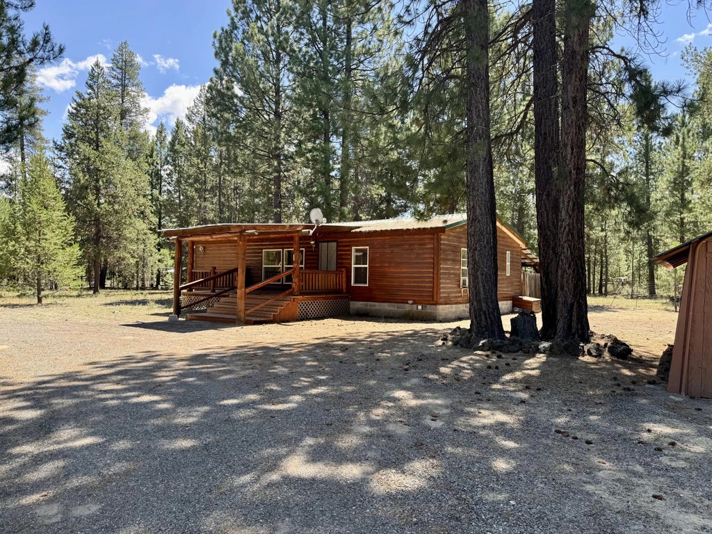 1558 Hackett Drive, La Pine