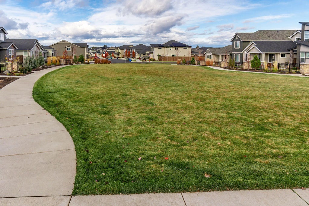 3731 Eagle Road, Bend