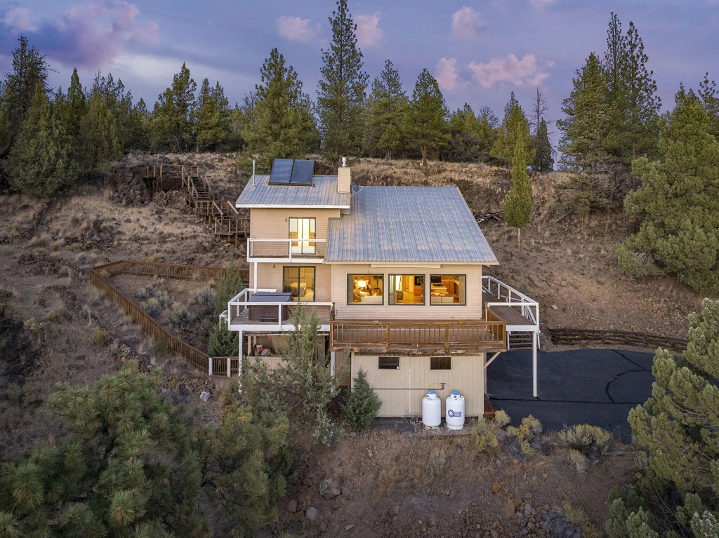 16966 Canyon Crest Drive, Sisters