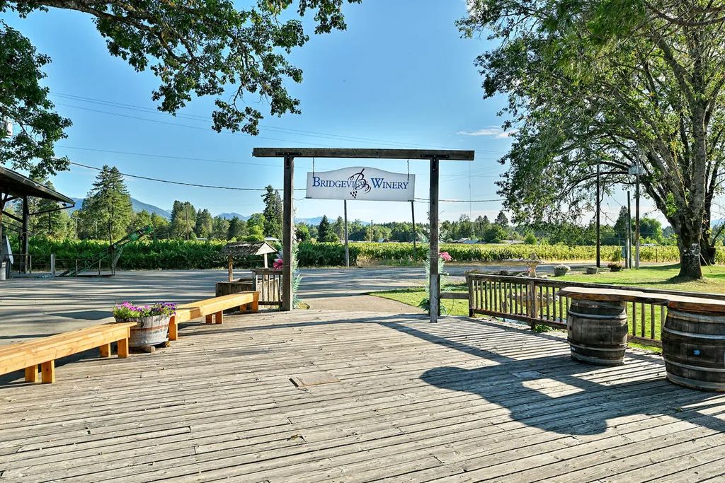 3900 Holland Loop Road, Cave Junction