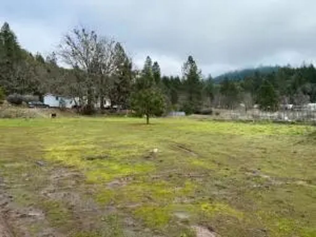 185 Browntown Road, Cave Junction