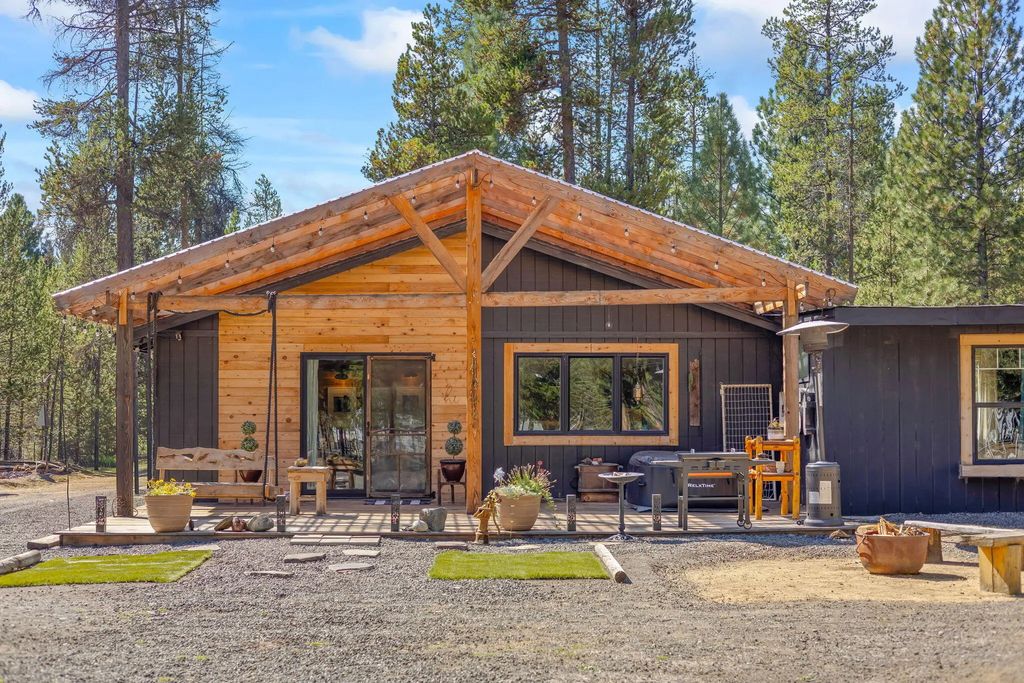 52900 Sunrise Boulevard, La Pine
