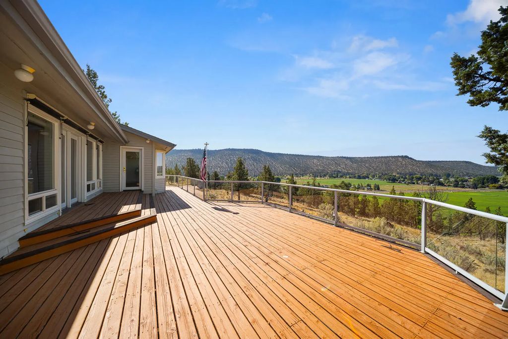 789 Ne Wyoming Drive, Prineville