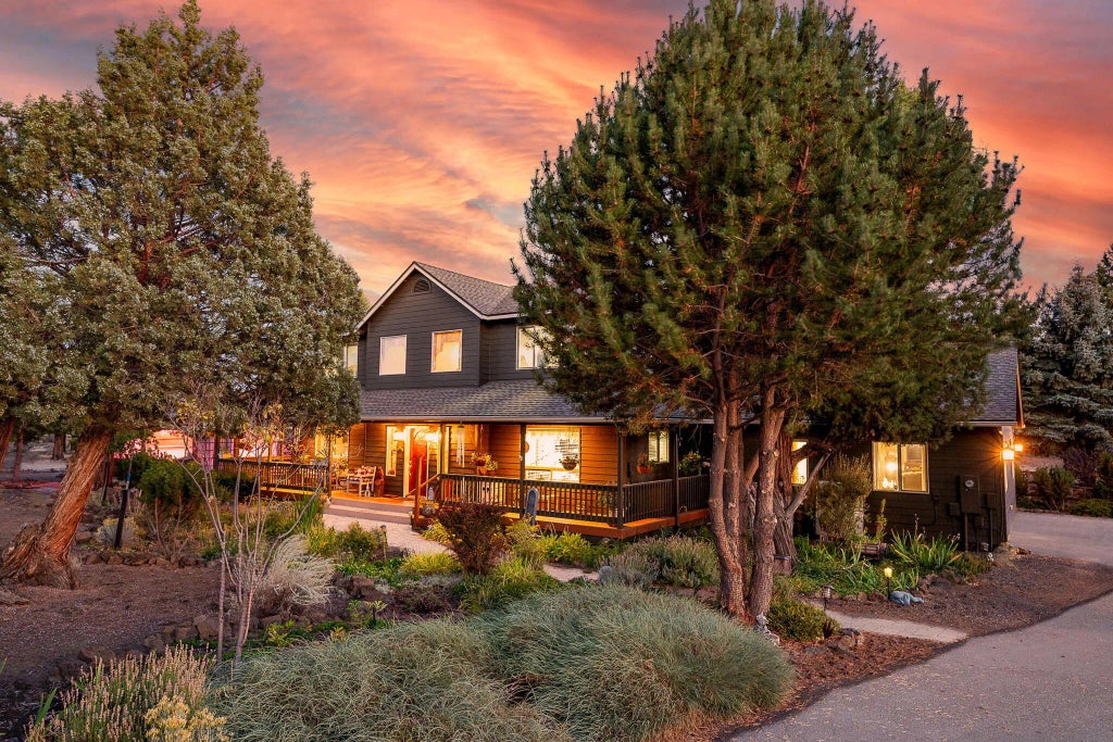 64492 Sylvan Loop, Bend