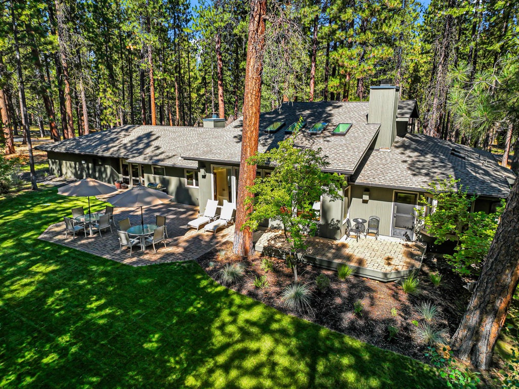70305 Arvensis Gm 348, Black Butte Ranch