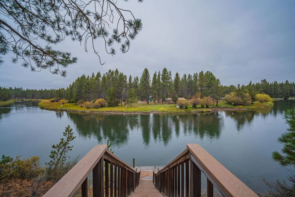 56019 Snow Goose Road, Bend