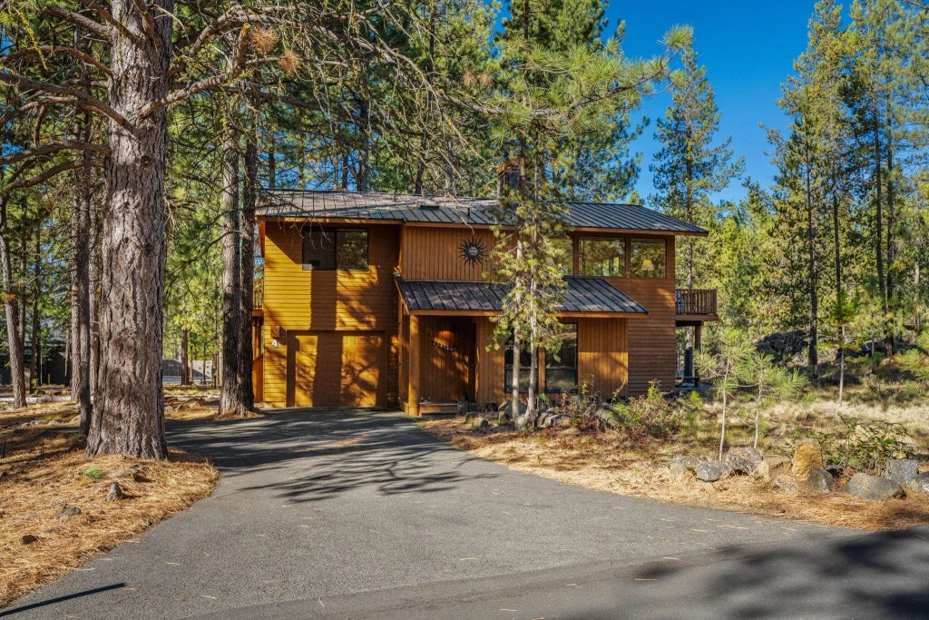 57485 Newberry Lane 4, Sunriver