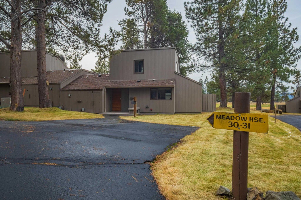 57231 Island Road 31, Sunriver