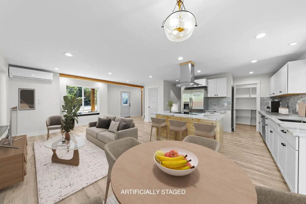 1736 Drury Lane, Grants Pass