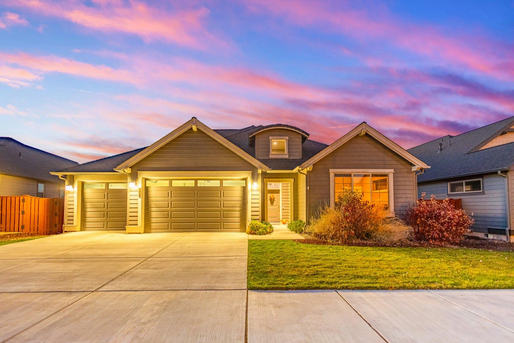 887 Ne Hudspeth Circle, Prineville