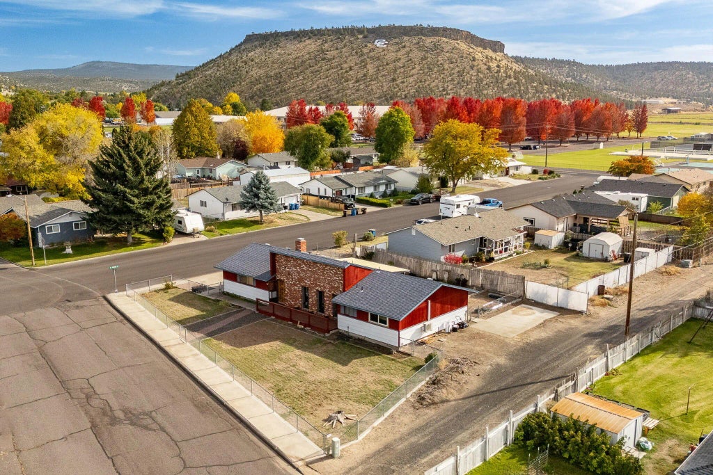 958 Se 7th Street, Prineville