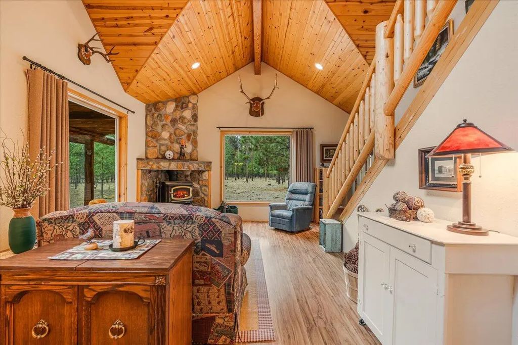 152038 Conestoga Road, La Pine