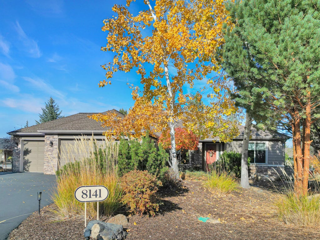 8141 Granite Falls Drive, Redmond