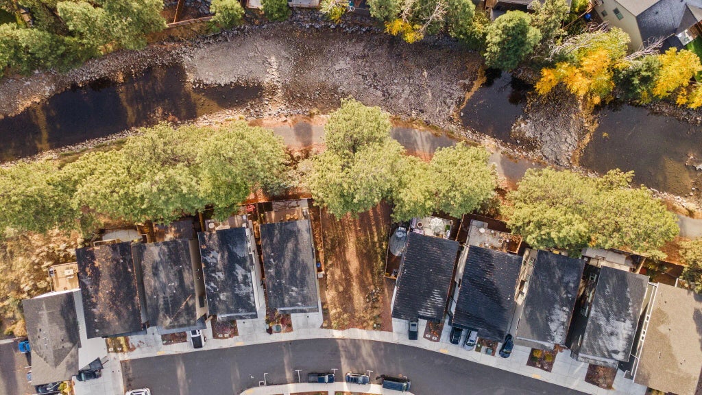 1317 Sw Boardwalk Lane, Bend